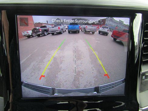 Used 2024 RAM 1500 Laramie image 29