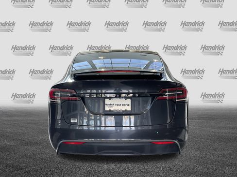 Used 2024 Tesla Model X image 9
