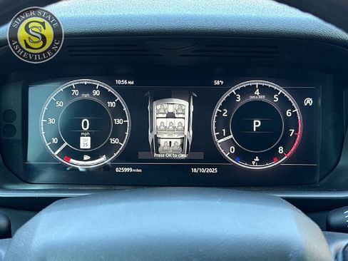 Used 2018 Land Rover Discovery HSE image 21