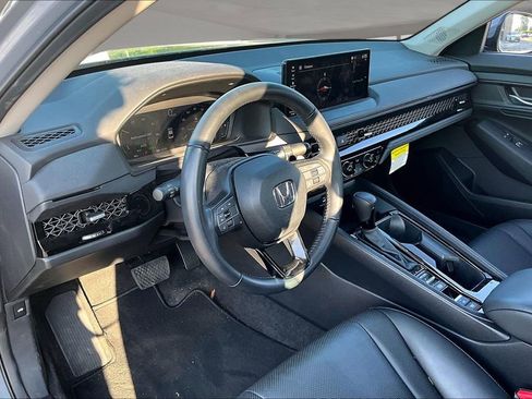 Used 2024 Honda Accord EX-L image 16