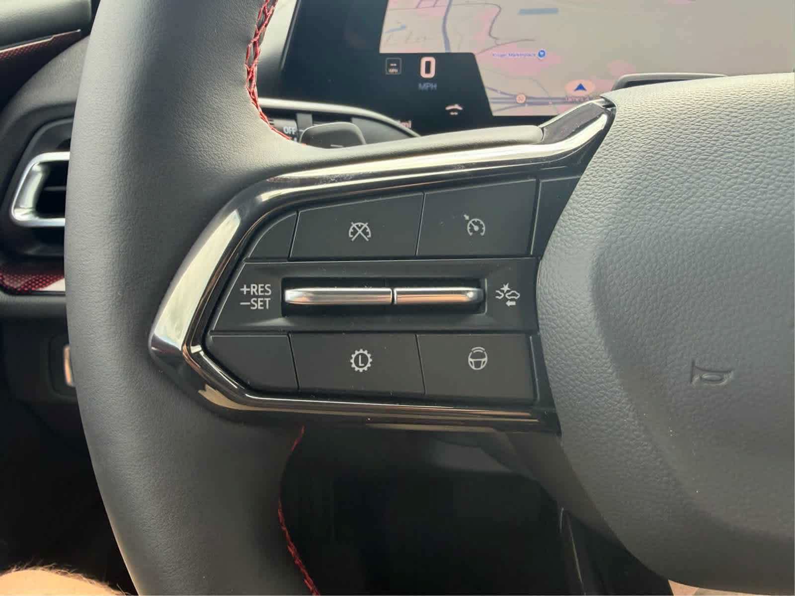 New 2026 Chevrolet Traverse RS w/ LPO, Floor Liner Package FWD image 11