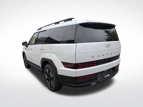 Used 2026 Hyundai Santa Fe SEL FWD image 5