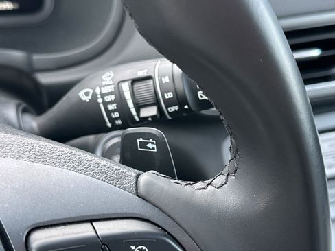 Certified 2022 Hyundai Kona SEL w/ Convenience Package image 37