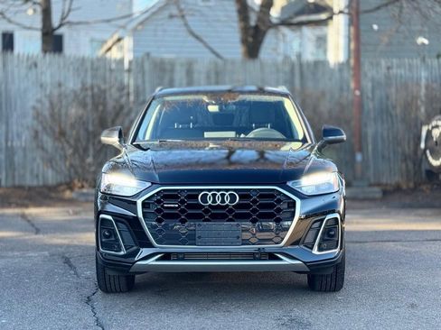 Used 2023 Audi Q5 2.0T Premium w/ Convenience Package image 9