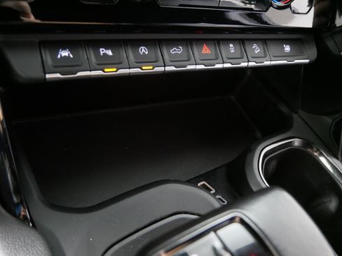 Certified 2022 GMC Sierra 1500 AT4 image 29