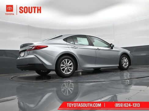 New 2026 Toyota Camry LE w/ Convenience Package FWD image 38