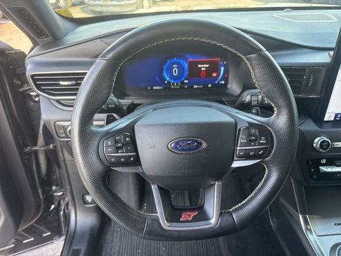 Used 2020 Ford Explorer ST w/ ST Street Pack AWD/4WD image 16
