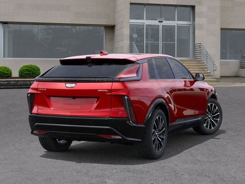 New 2025 Cadillac Lyriq Sport w/ LPO, Floor Liner Package AWD/4WD image 4