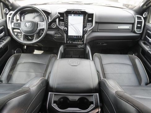 Used 2024 RAM 2500 Laramie w/ Sport Appearance Package image 16