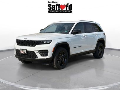New 2025 Jeep Grand Cherokee Altitude w/ Trailer Tow Package