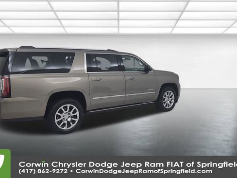 Used 2019 GMC Yukon XL Denali w/ Open Road Package image 15