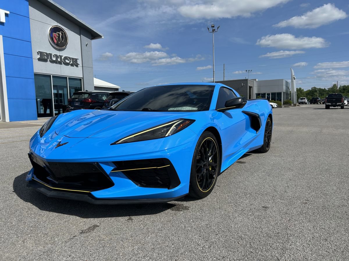 Used 2023 Chevrolet Corvette Stingray Premium Conv w/ Z51 Performance Package RWD image 1