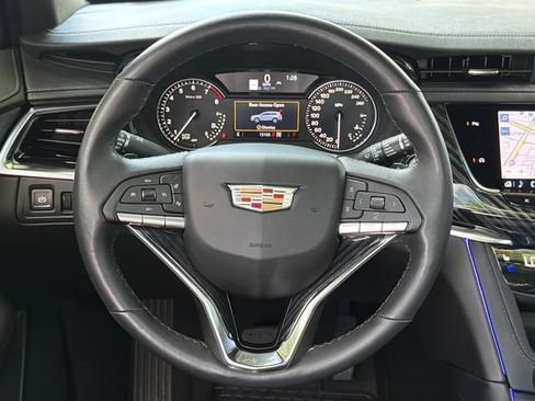 Used 2024 Cadillac XT6 Premium Luxury w/ LPO, Floor Liner Package AWD/4WD image 24