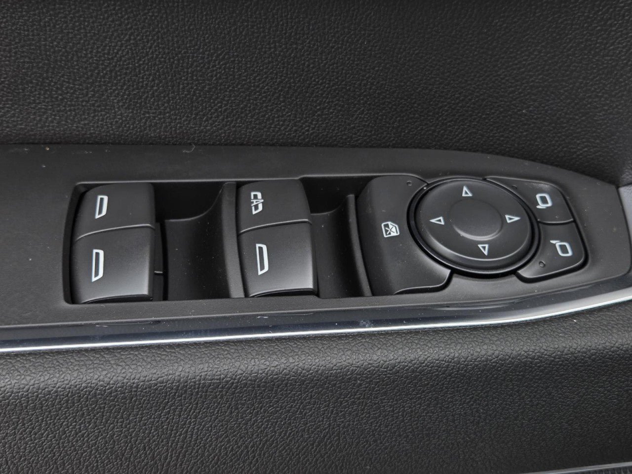 New 2026 Chevrolet Silverado 1500 RST w/ RST Select Package RWD image 18
