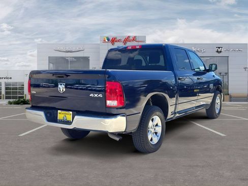 Used 2022 RAM 1500 Classic SLT AWD/4WD image 5