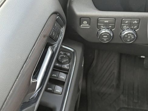 New 2026 GMC Sierra 1500 SLT w/ SLT Premium Package image 23