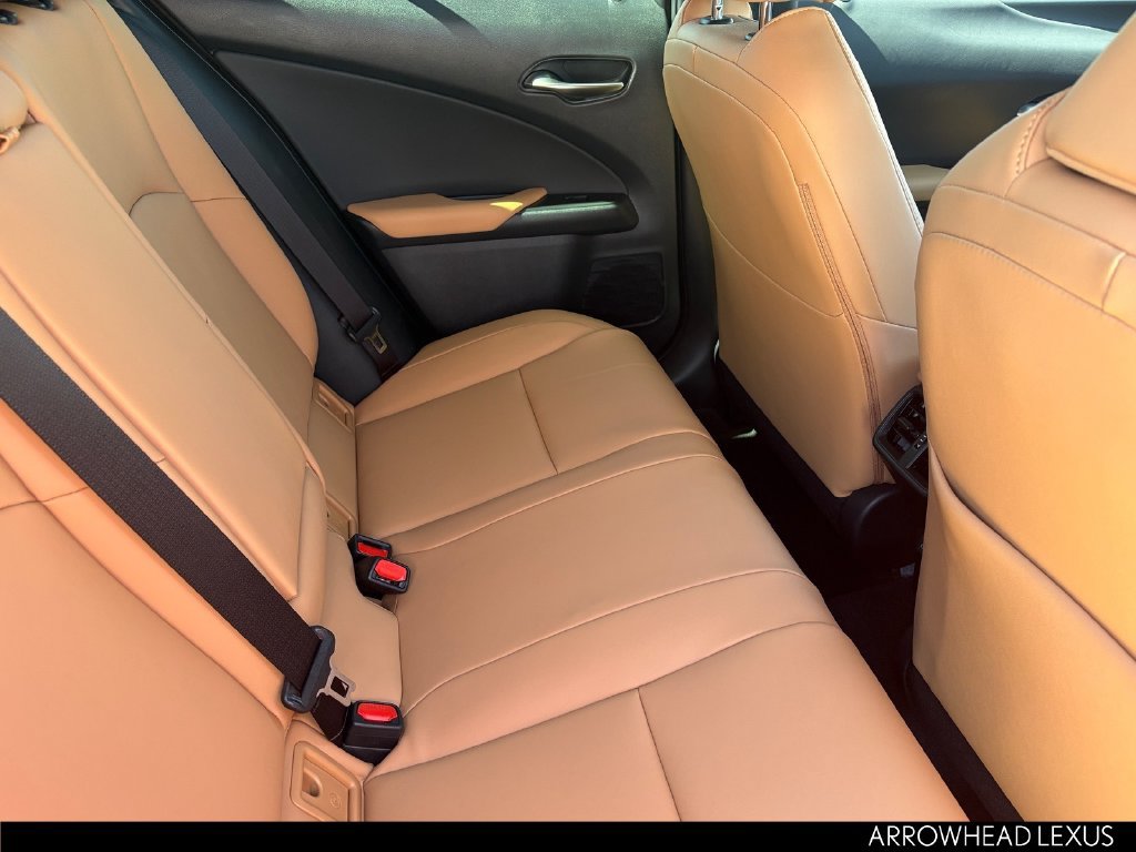 Used 2025 Lexus UX 300h FWD w/ Accessory Package (Z2) image 13