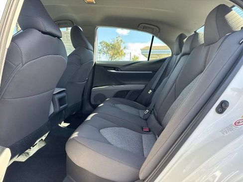 Used 2019 Toyota Camry LE image 24