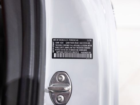 Used 2018 Porsche 911 GT2 RS image 54