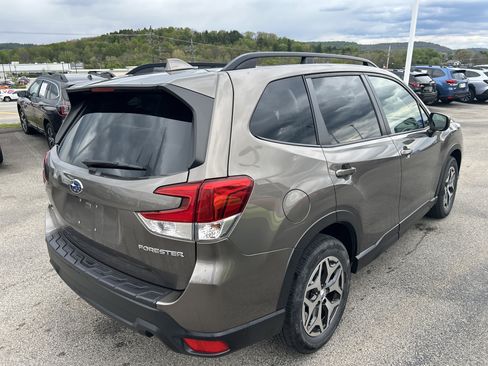 Used 2021 Subaru Forester Premium w/ Popular Package #1 AWD/4WD image 7