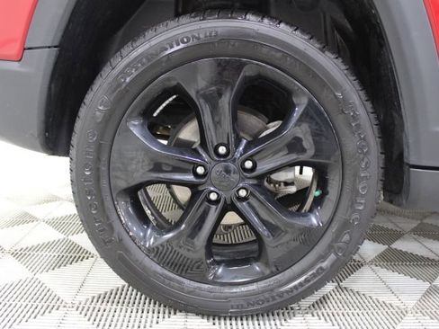 Used 2019 Jeep Compass Altitude image 47