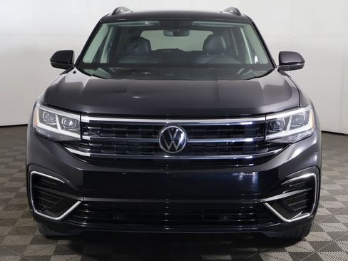 Used 2021 Volkswagen Atlas SE w/ Panoramic Sunroof Package AWD/4WD image 11