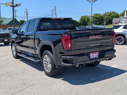 Used 2023 GMC Sierra 1500 Denali AWD/4WD image 5
