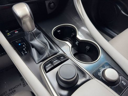 Used 2017 Lexus RX 350 FWD w/ Accessory Package image 31