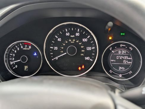 Used 2021 Honda HR-V LX image 16