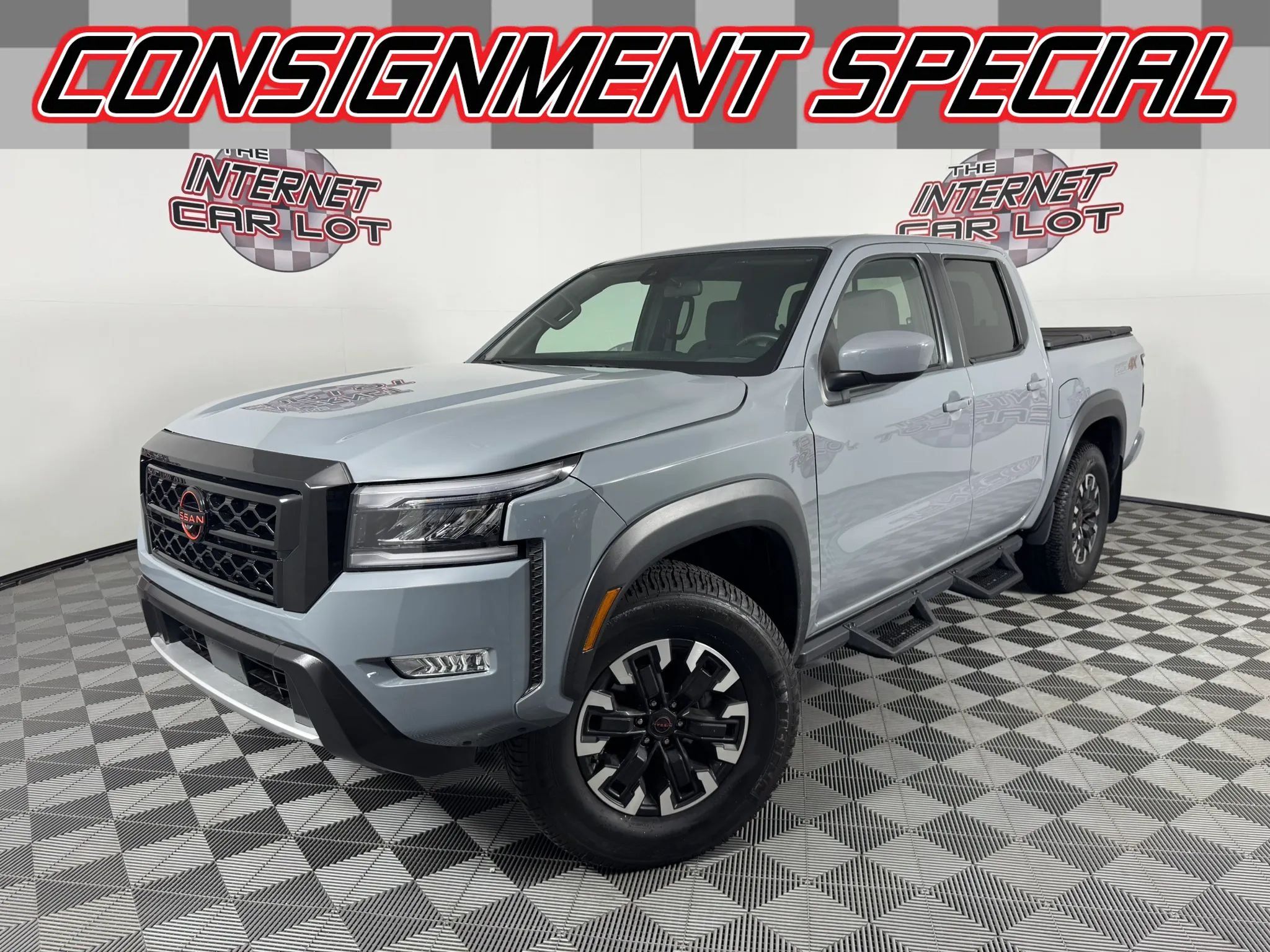 Used 2023 Nissan Frontier PRO-4X w/ Tow Package AWD/4WD image 1
