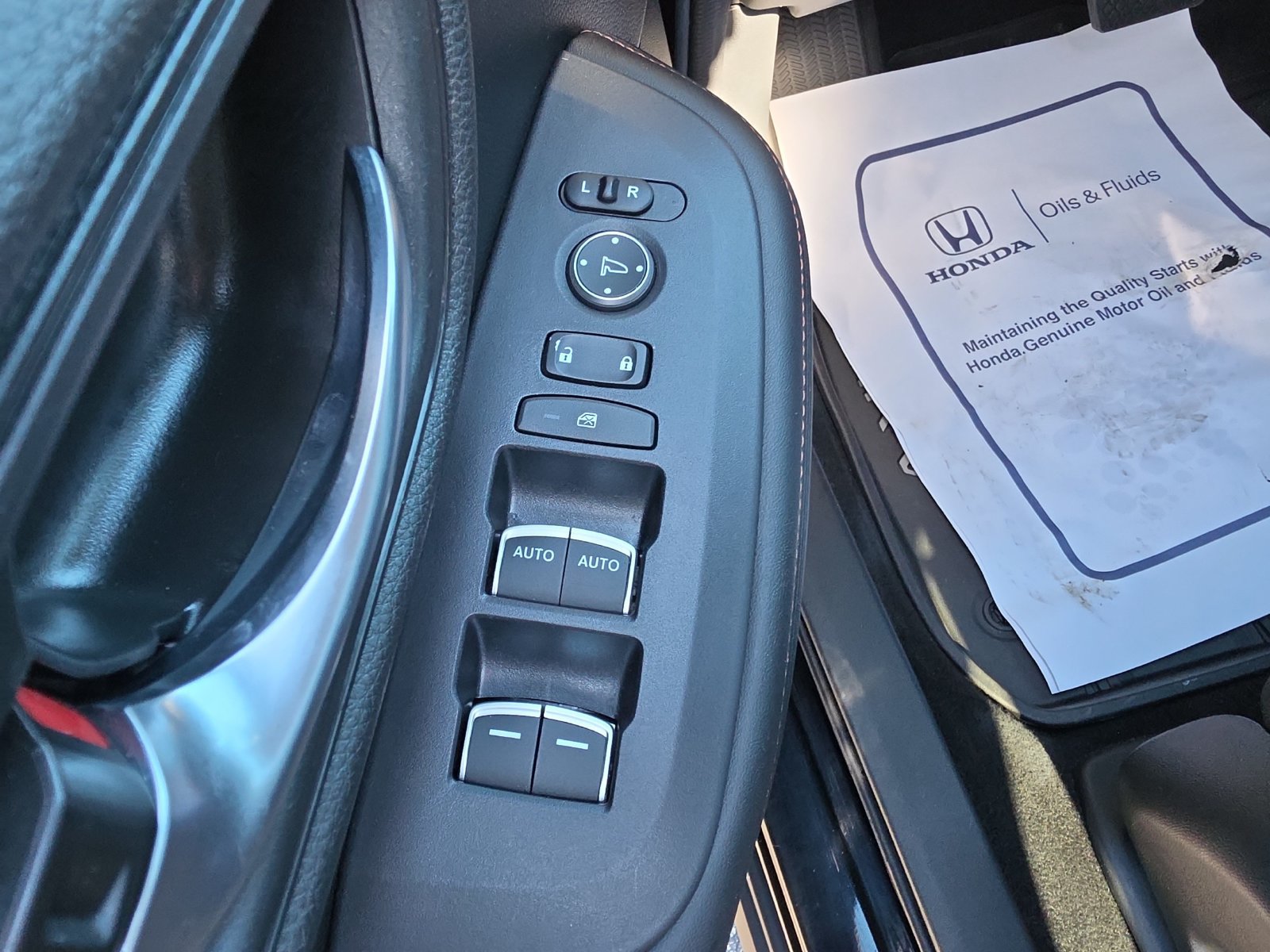 Certified 2024 Honda HR-V Sport image 13