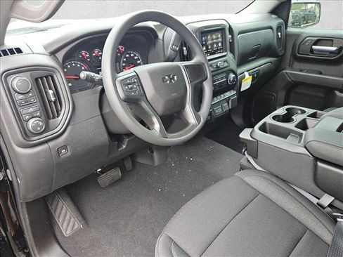 New 2026 Chevrolet Silverado 1500 Custom Trail Boss w/ LPO, Dark Essentials Package image 3