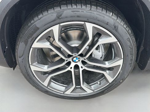 New 2026 BMW X5 xDrive40i w/ Executive Package AWD/4WD image 41