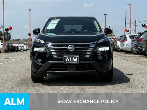 Used 2025 Nissan Rogue SV FWD image 3