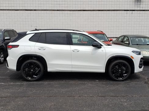 New 2026 Volkswagen Tiguan SE R-Line AWD/4WD image 2