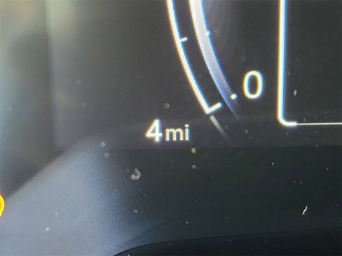 Used 2026 Toyota Corolla LE image 22