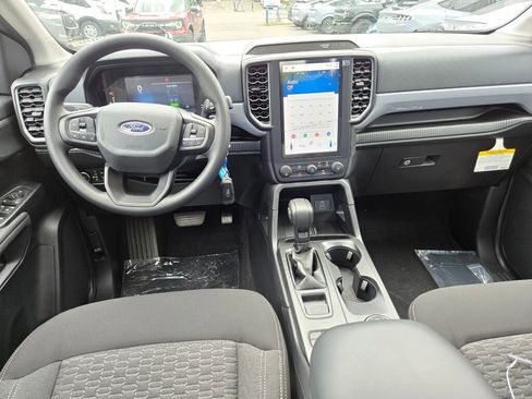 New 2025 Ford Ranger XL image 10