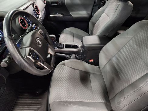 Used 2022 Toyota Tacoma SR5 image 31