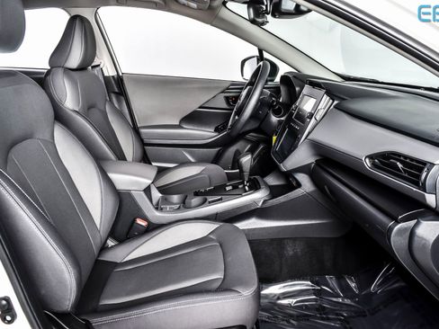 Used 2024 Subaru Crosstrek 2.0i image 25