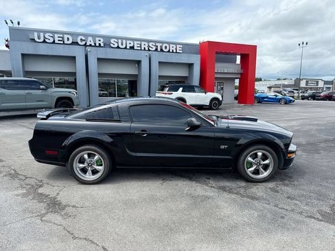 Used 2007 Ford Mustang GT RWD image 6