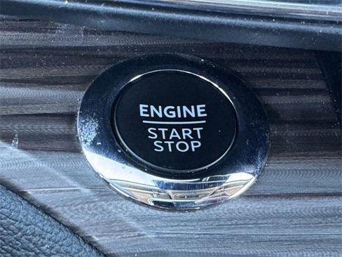 Used 2023 Ford Explorer Limited w/ Limited Technology Package image 22