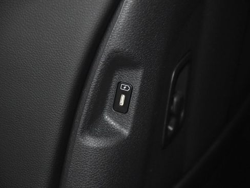 New 2026 Kia Sportage SX image 27