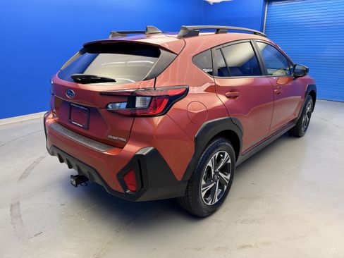 Used 2024 Subaru Crosstrek 2.0i Premium AWD/4WD image 7