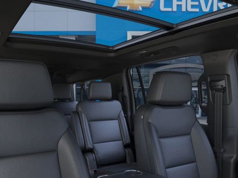 New 2026 Chevrolet Suburban Z71 w/ Comfort Package image 24