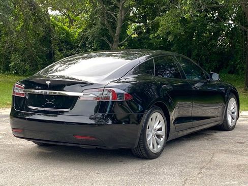 Used 2018 Tesla Model S 100D AWD/4WD image 8