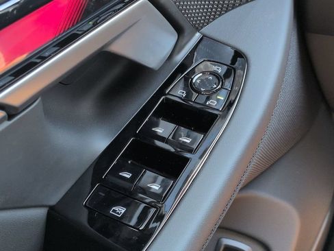 New 2027 BMW 530i w/ M Sport Package RWD image 24