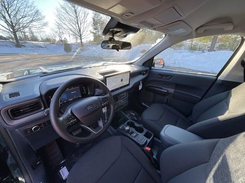 New 2025 Ford Maverick XL image 15