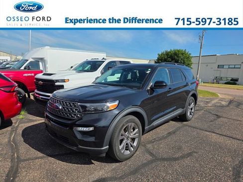 Used 2022 Ford Explorer XLT w/ Equipment Group 202A AWD/4WD image 1