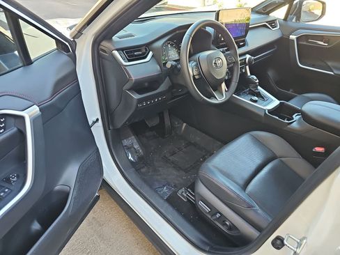 Used 2024 Toyota RAV4 XSE w/ Premium Package AWD/4WD image 2