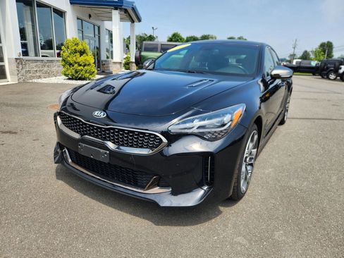 Used 2019 Kia Stinger GT image 4
